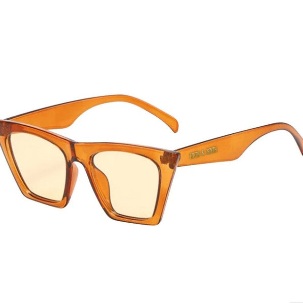 Fifth & Ninth Chicago Sunglasses in Amber